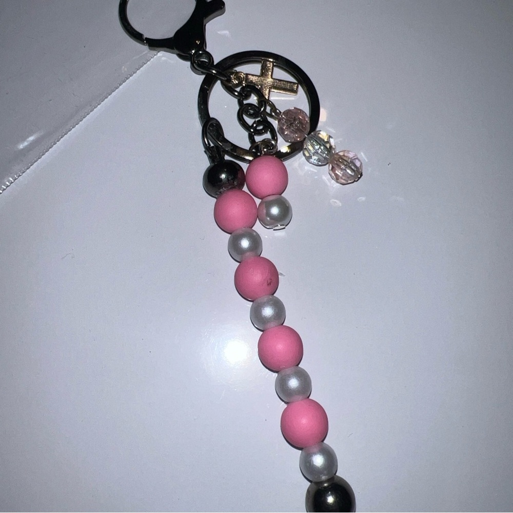 Elegant Pink and Silver Beaded Keychain